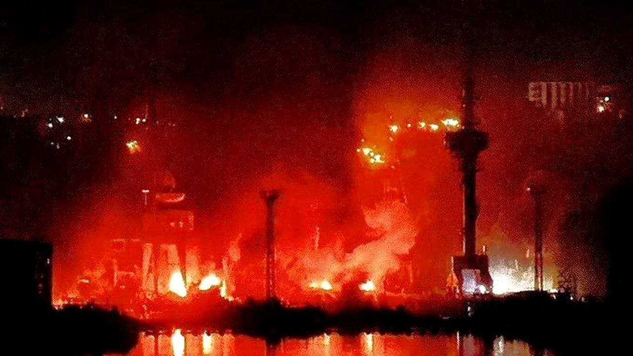 Rusia raportează un incendiu la şantierul naval din Sevastopol după un atac ucrainean cu rachete. Cel puţin 24 de răniţi