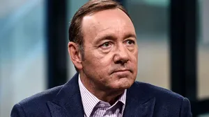 Acuzaţii de abuz sexual aduse lui Spacey, Seagal şi Anderson, respinse de procurorii americani