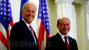 Joe Biden a purtat o conversaţie telefonică cu Traian Băsescu