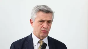 Practicile de deportare ale SUA încalcă legea. Ce crede șeful Agenției ONU pentru Refugiați