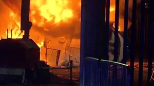 Tragedie după un meci din Premier League. Elicopterul proprietarului echipei Leicester City s-a prăbuşit lângă stadion/ Miliardarul şi fiul său ar fi murit