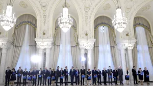 Suciu şi Cuc, propuşi miniştri, au depus jurământul în faţa preşedintelui Iohannis/ Premierul Dăncilă, reprezentată la Cotroceni de un vicepremier - VIDEO