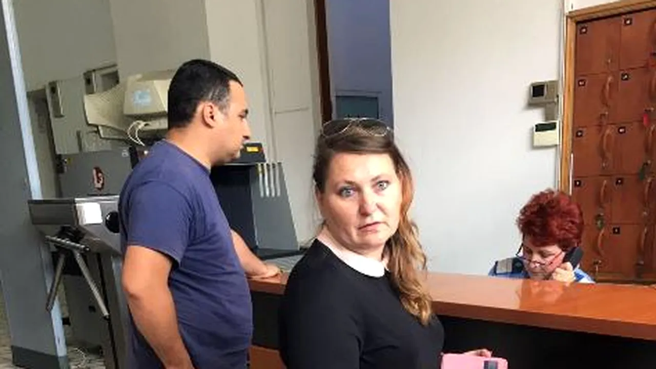 Femeia care a anunţat accidentul lui Dan Condrea la 112, ridicată şi dusă la audieri. M-a depăşit, avea viteză şi vorbea la telefon - FOTO
