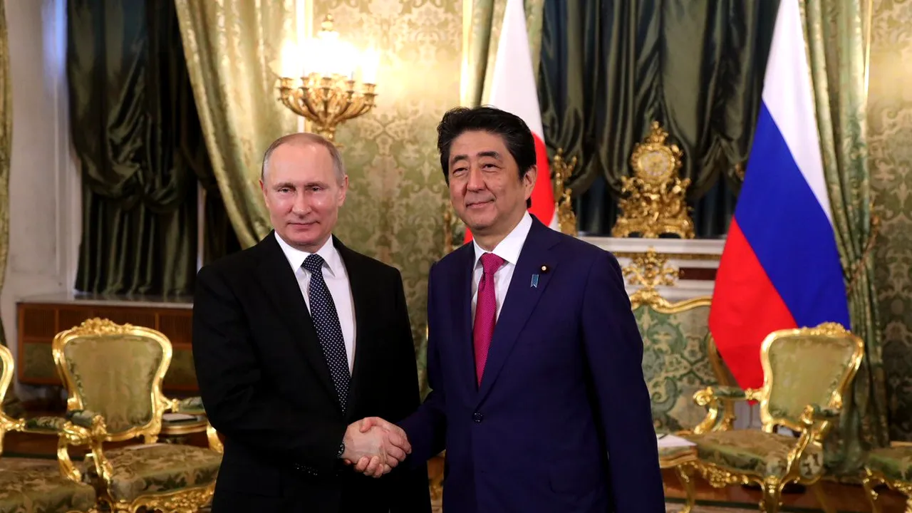 Shinzo Abe şi Vladimir Putin îndeamnă Coreea de Nord şi SUA să evite amplificarea tensiunilor