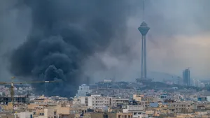Iranul și Israelul anunță o pauză în atacuri, dar avertizează că vor riposta dacă armistițiul va fi încălcat din nou