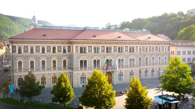 EDUCAȚIE Facultatea cu cea mai mare medie de admitere din țară, chiar și la locurile cu taxă