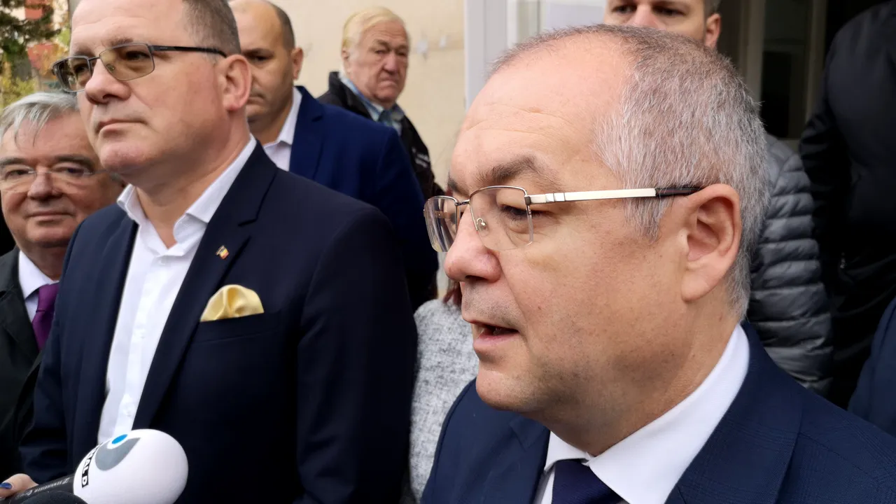 Emil Boc, mesaj la ieşirea de la urne: Am votat cu cel care asigură cele mai înalte garanţii de securitate. VIDEO