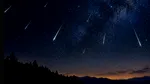 Spectacol pe cerul României în octombrie. Trei ploi de meteori și „Luna Vânătorului”: când și cum pot fi observate
