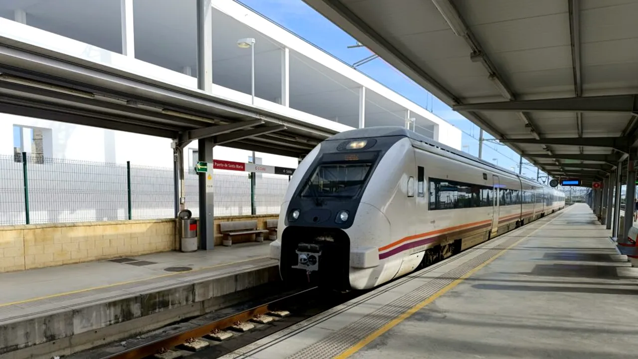 13 persoane, în spital, după un accident feroviar din Slovacia. Premierul Fico a refuzat cererea de demisie a ministrului Transporturilor