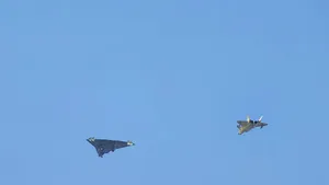 Au apărut imagini care par să arate noi modele de avioane militare chineze