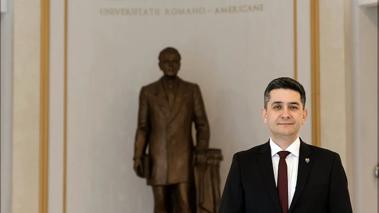 Universitatea Româno-Americană sărbătoreşte 32 de ani de excelenţă în educaţie