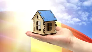 România, ţara paradoxului: Cei mai mulţi proprietari din UE, dar cele mai aglomerate case