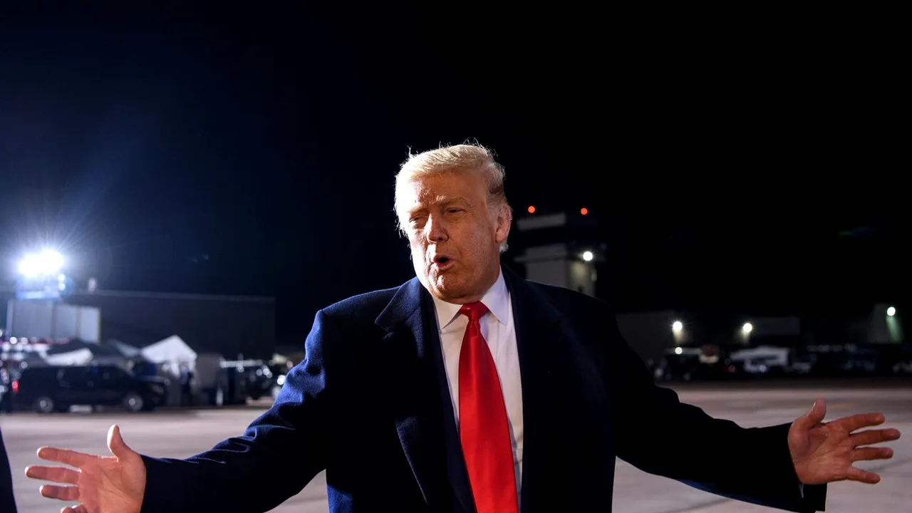 FBI-ul anunţă că ruşii îl denigrează pe Joe Biden şi se implică în alegeri, din nou. Donald Trump: mi-e frică de guvernatori, nu de ruşi