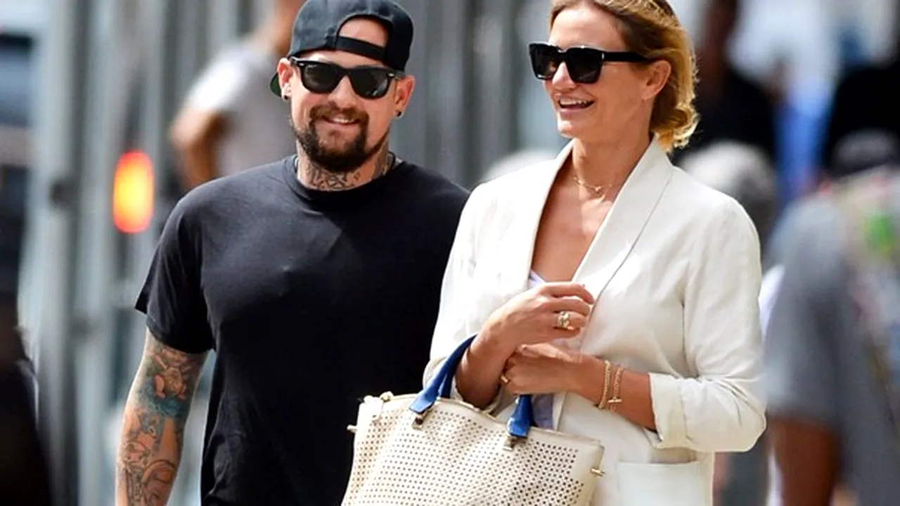 Actriţa Cameron Diaz s-a logodit cu rockerul Benji Madden - FOTO