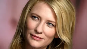 Cate Blanchett, într-un spectacol de teatru (Galerie Foto)