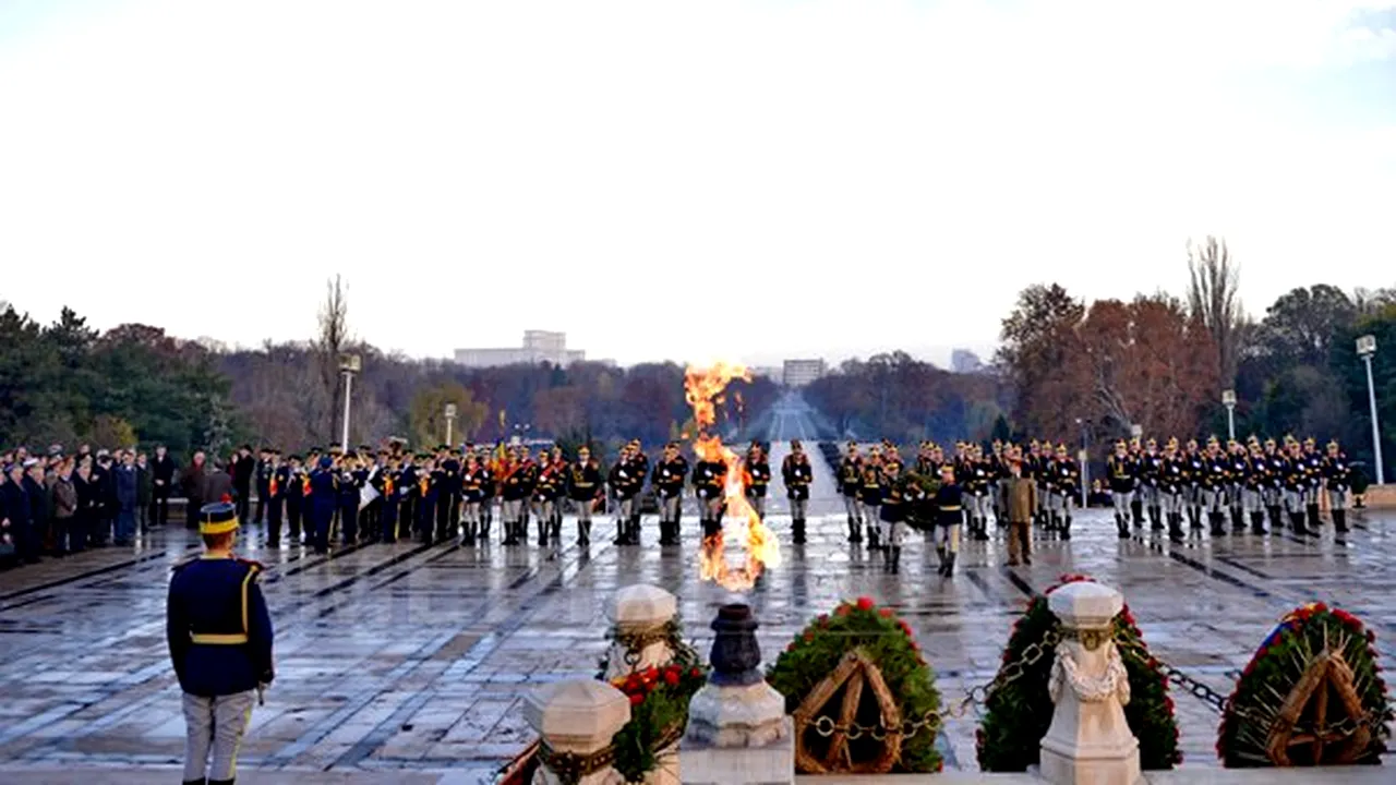 ZIUA NAŢIONALĂ A ROMÂNIEI: Depunere de coroane şi jerbe de flori la Mormântul Ostaşului Necunoscut din Capitală - GALERIE FOTO 