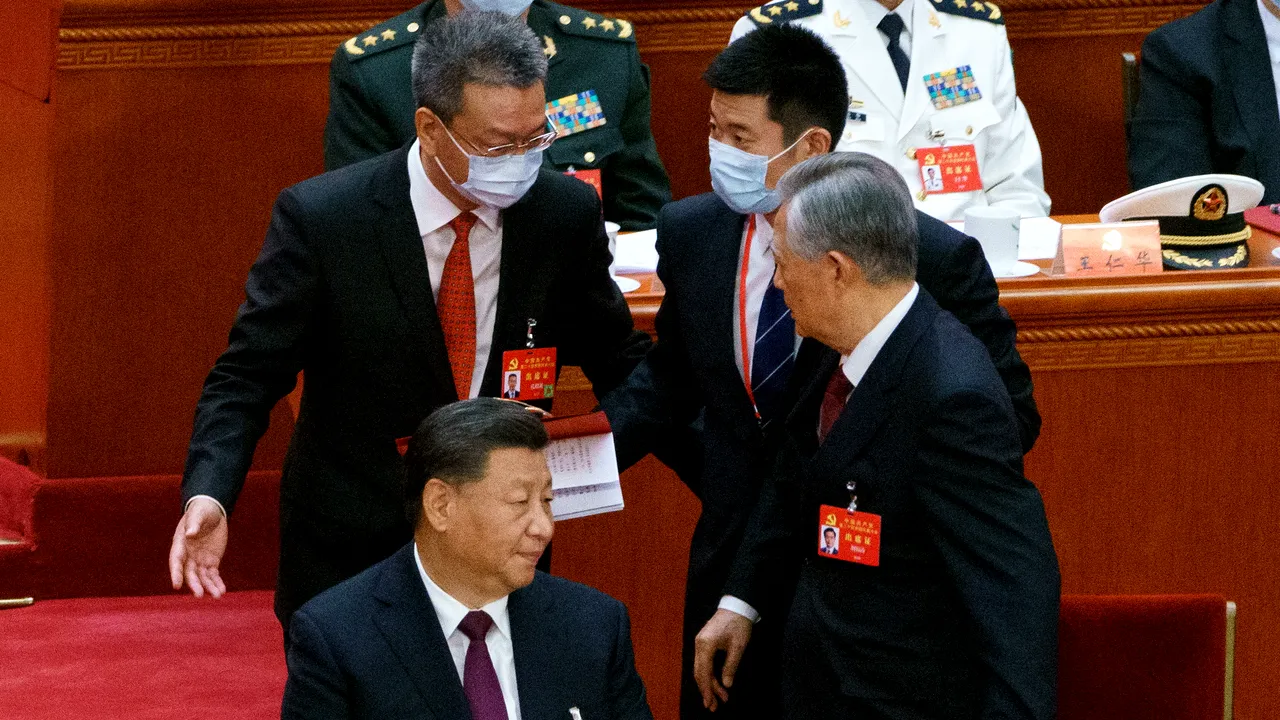 Un expert politic crede că Xi Jinping va fi răsturnat de la putere 