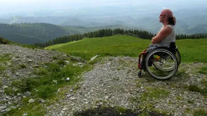 Timiş: Un bărbat în scaun cu rotile a plecat într-o expediţie la Capul Nord