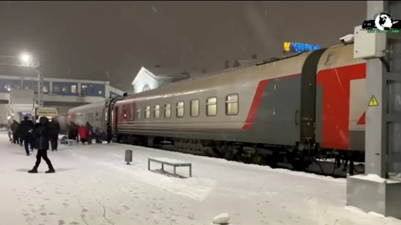 Trafic feroviar suspendat pe Magistrala 300, în zona Crivina-Brazi-Ploiești, din cauza ninsorii