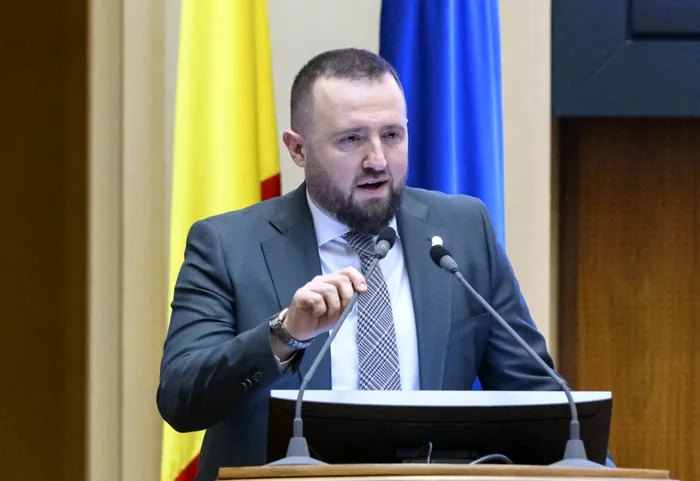 Exclusiv Marius Voineag, șeful DNA, și-a depus candidatura pentru funcția de adjunct al Procurorului General al României: „DNA trebuie să meargă cu aceeași forță înainte, evitând să fie prinsă în dispute politice”. Ce mesaj are procurorul șef al principalei instituții anticorupție
