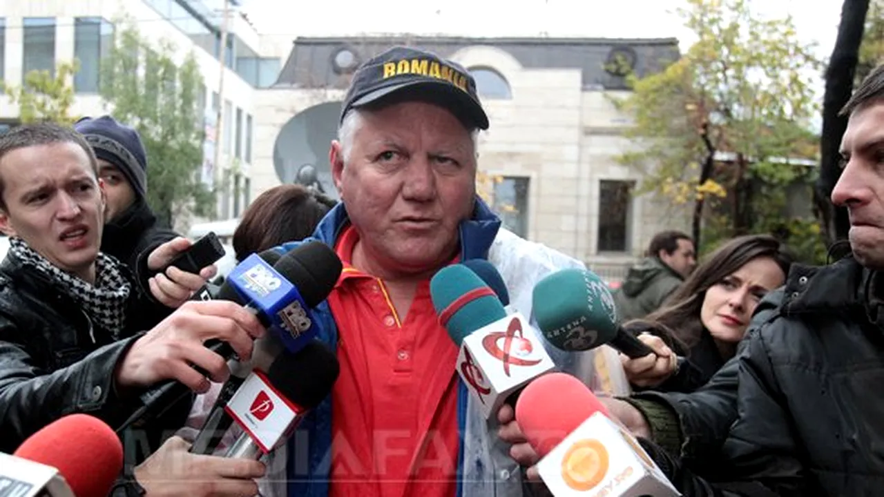 Antrenorul coordonator al lotului naţional de box feminin: 