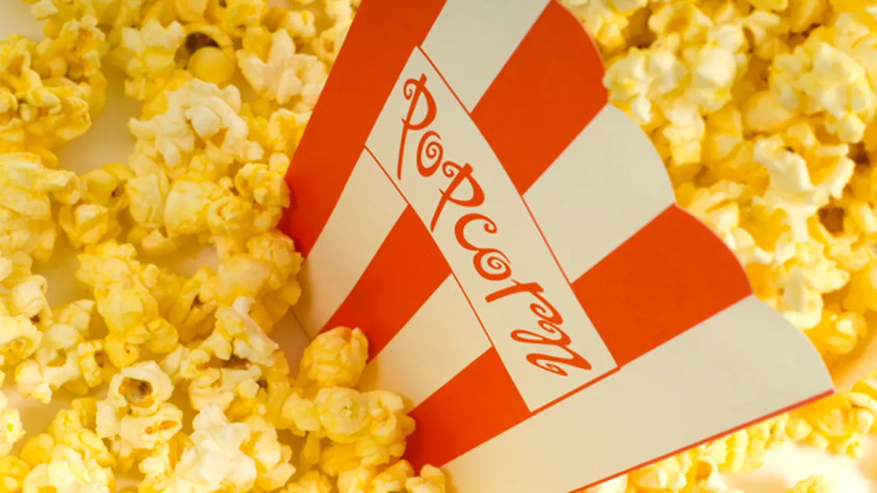 Comisia de Sănătate din New York vrea să taie şi porţiile de floricele vândute la cinematograf