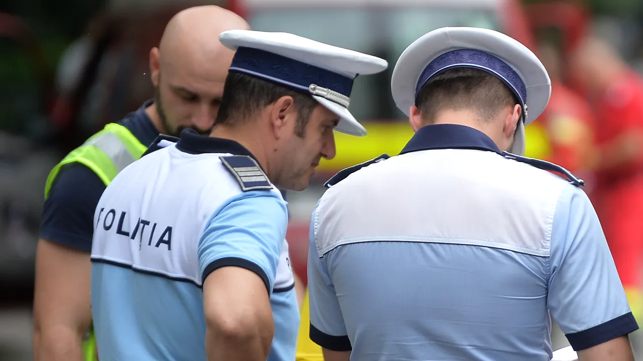 Contravenţii la cumpăna dintre ani: poliţiştii au aplicat mii de amenzi, în toată ţara, în perioada Revelionului