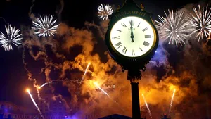 Tarifele de Revelion în ţară şi străinătate, mai mici cu 10-15% în acest an