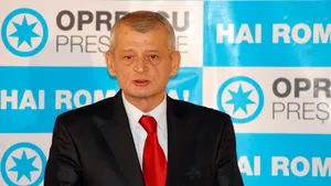 Oprescu nu se retrage din campanie