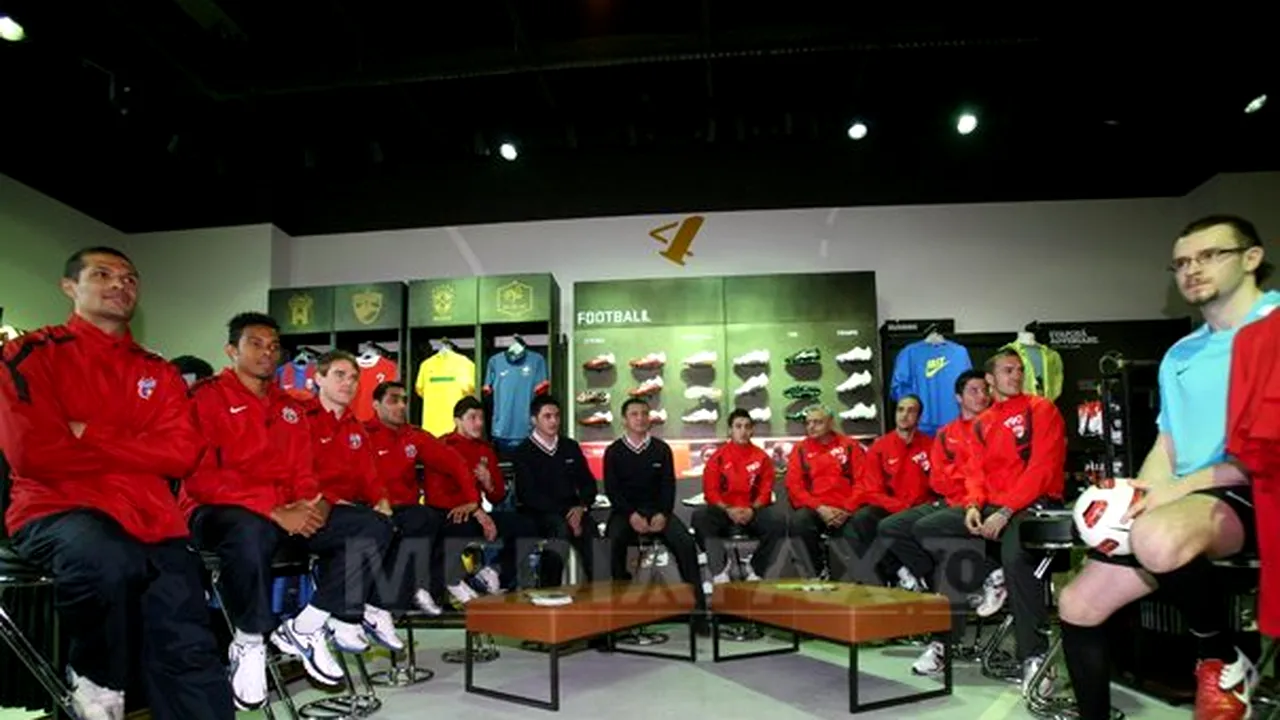 Jucători stelişti şi dinamovişti au inaugurat un magazin Nike