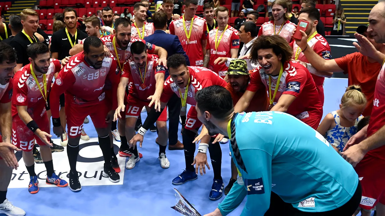 Dinamo Bucureşti nu are rival la handbal masculin. A câştigat Supercupa României în faţa Stelei
