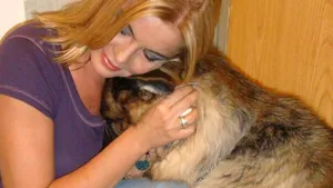 Cei doi câini găsiţi morţi în casa Cristinei Ţopescu, duşi la Institutul de Sănătate Animală