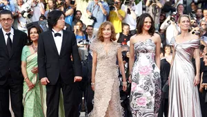 Isabelle Huppert primeşte, duminică, o stea pe Aleea Celebrităţilor din Sibiu