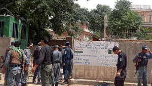 Poliţişti afgani care pescuiau cu obuze, acuzaţi de uciderea unor copii