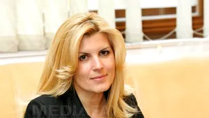 Udrea spune că Guvernul trebuie să reglementeze situaţiile când poate fi arborat drapelul secuiesc