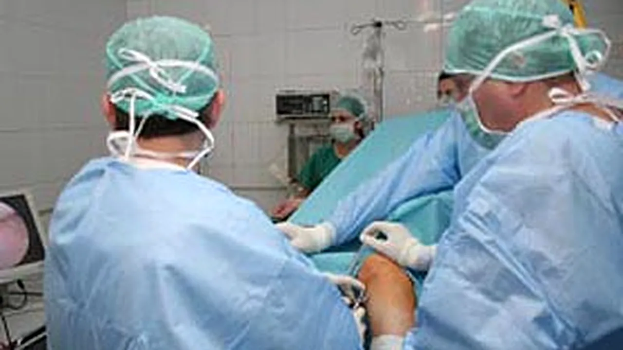 Romanian Healthcare Employees Urge 50% Or 60% Wage Hike