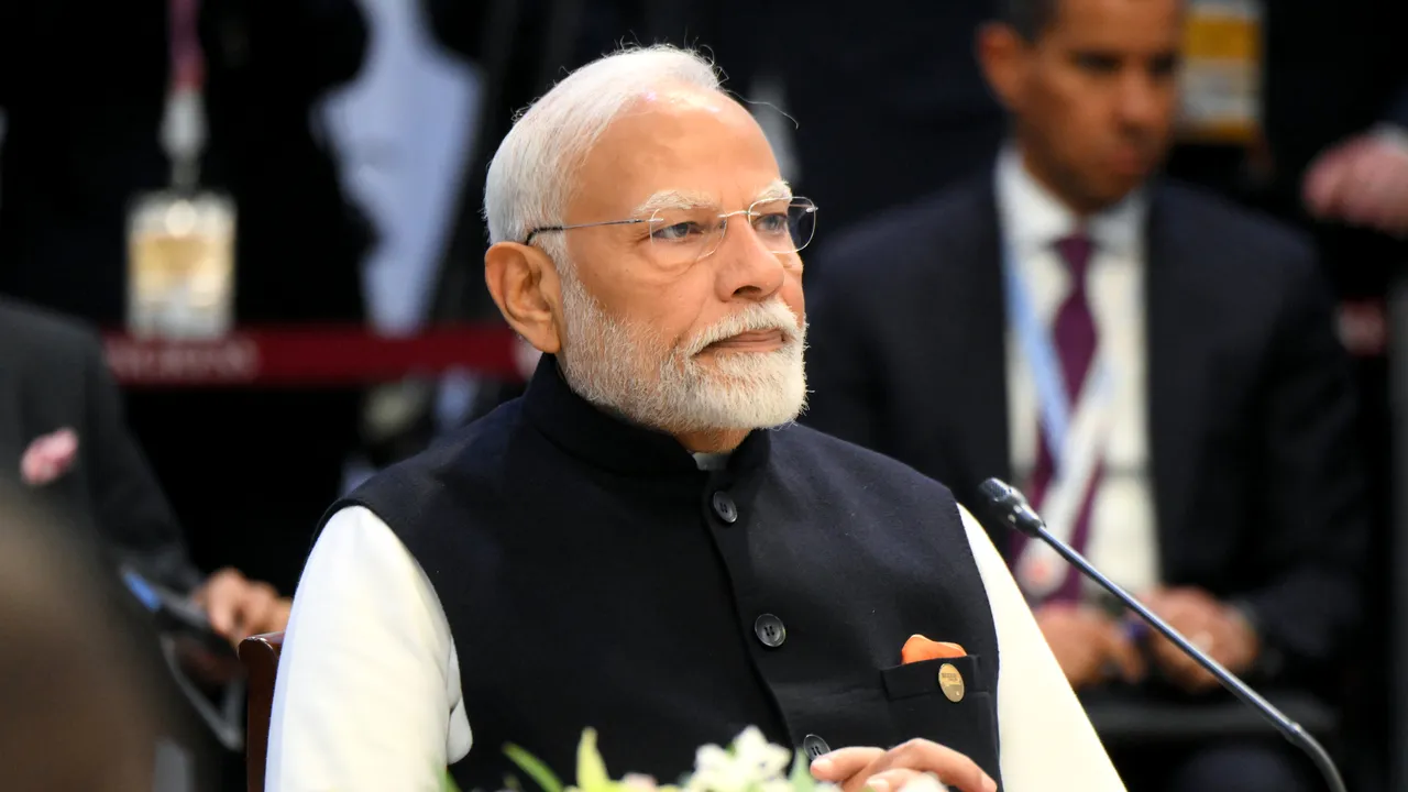 Modi se va întâlni cu Trump. India ar putea cumpăra vehicule de luptă fabricate în SUA