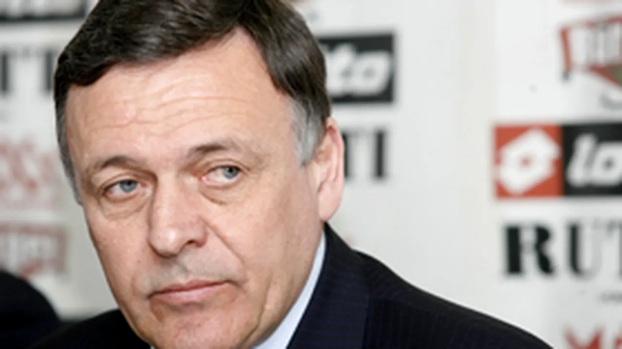 Constantin: Nu cred că Becali dă bani arbitrilor