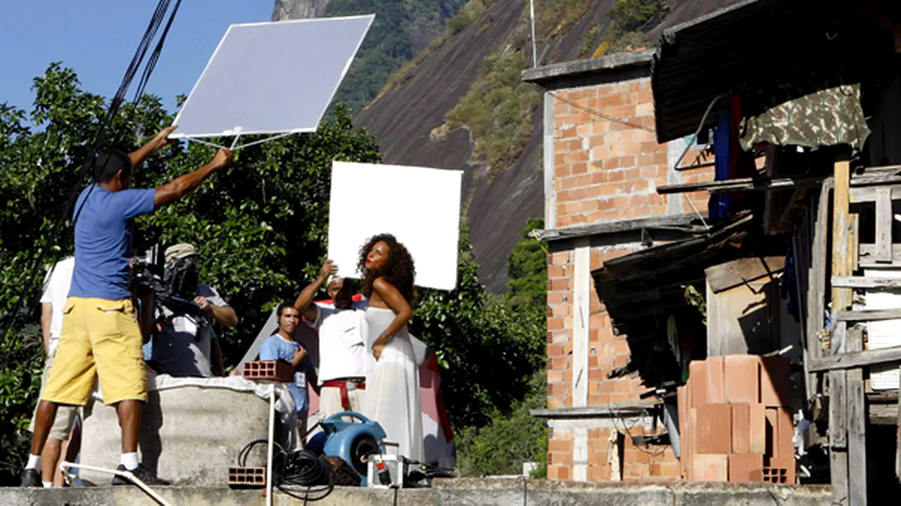 Beyonce şi Alicia Keys filmează împreună un videoclip în mahalalele din Rio de Janeiro