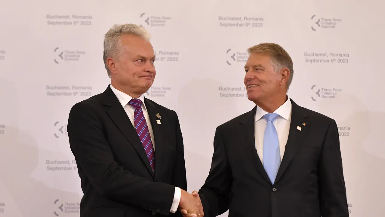 Gitanas Nauseda, care a câştigat un nou mandat de preşedinte al Lituaniei, felicitat de Iohannis
