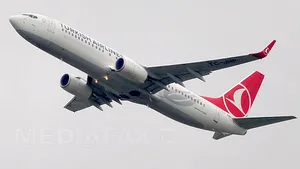 Alertă cu BOMBĂ la bordul unui avion care zbura din SUA spre Turcia. Aeronava a fost redirecţionată spre Irlanda