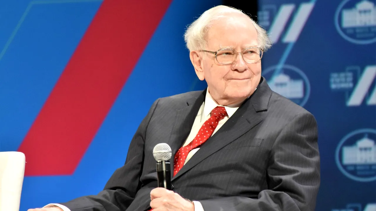  Warren Buffet a mizat pe Apple şi a câştigat. A obţinut de peste 3 ori valoarea investiţiei