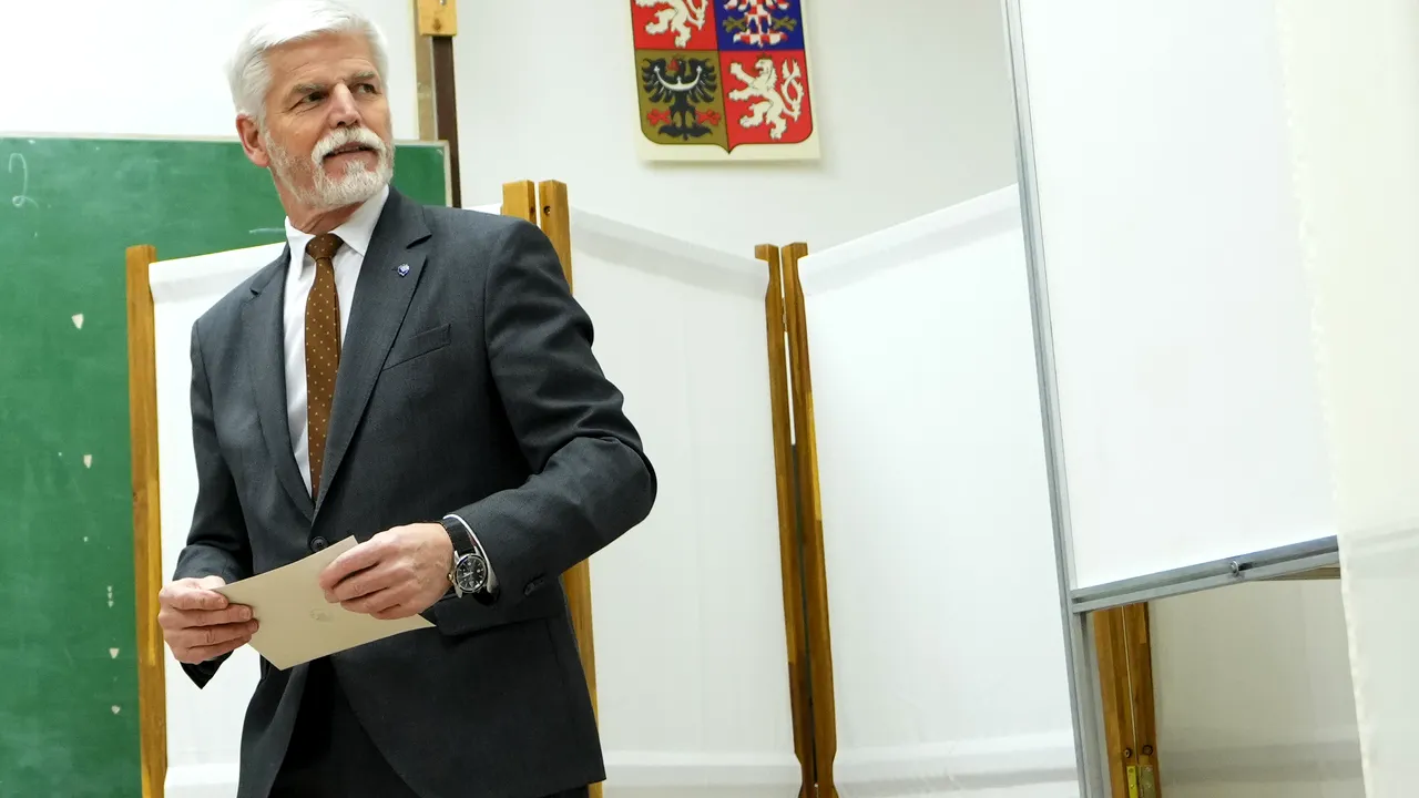Cehia are un nou preşedinte. Un fost general a câştigat alegerile