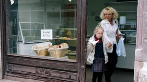 Unităţi din Bucureşti şi 26 de judeţe, amendate de ANSVSA 