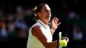 Aryna Sabalenka, debut fără emoții la Wimbledon. 30 de victorii în minimum de seturi în 2026, record al circuitului WTA