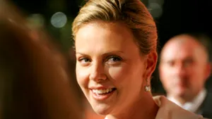 Charlize Theron vrea să devină mamă