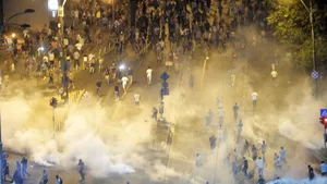 Protest în Piața Victoriei, la 7 ani de la violențele din 10 august: „Ne-au bătut. Ne-au gazat. Faptele se prescriu în 2026”