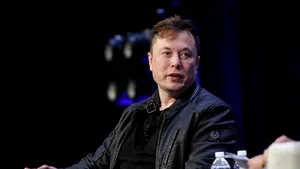 Maşinile Tesla pot fi cumpărate acum şi cu Bitcoin. Anunţul lui Elon Musk