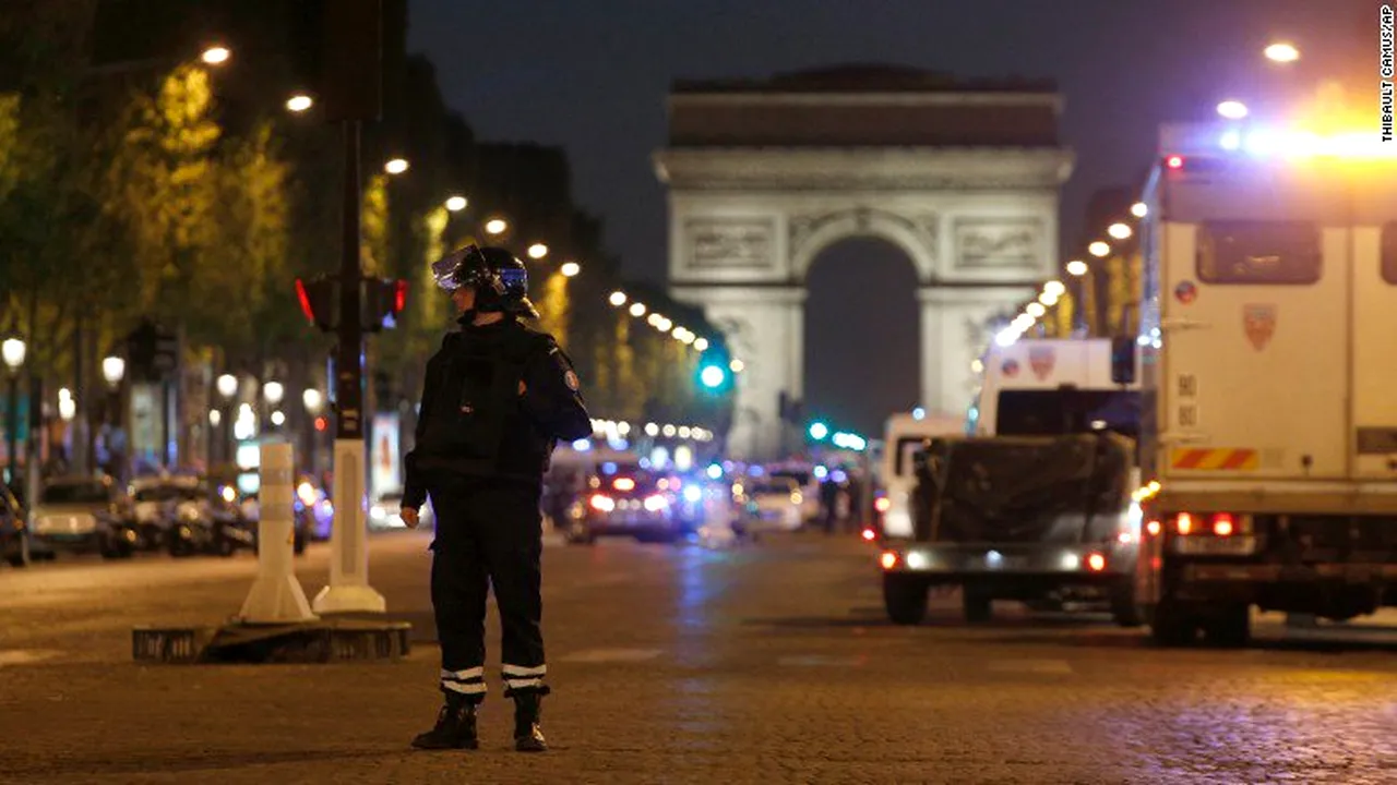 Bărbat suspectat de implicare în atacul din Paris, anchetat în BELGIA/ Ministrul belgian de Interne: Stat Islamic a oferit un nume fals al atacatorului din Paris