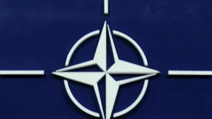 SUA, Franţa şi M.Britanie au convenit ca NATO să joace un rol de comandament privind Libia